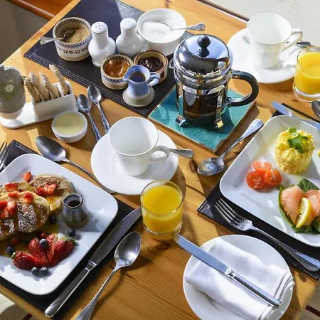 Konukevi Greenmount House